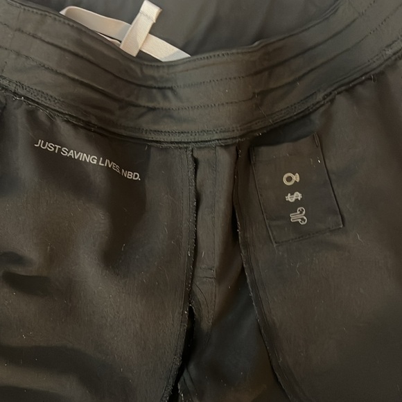 Zamora scrub joggers - Picture 4 of 4